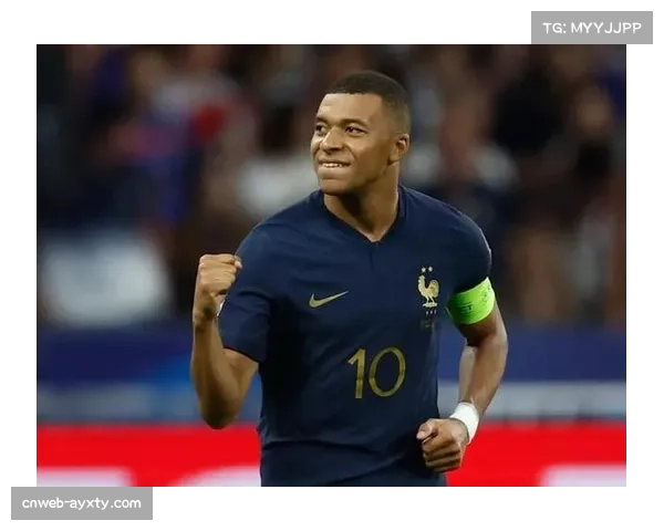 前法国国脚评姆巴佩：他在关键月的领导力决定巴黎上限